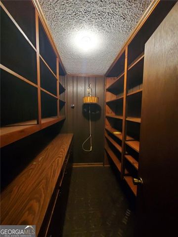 1116 CODY Road, Mount Airy, GA 30563