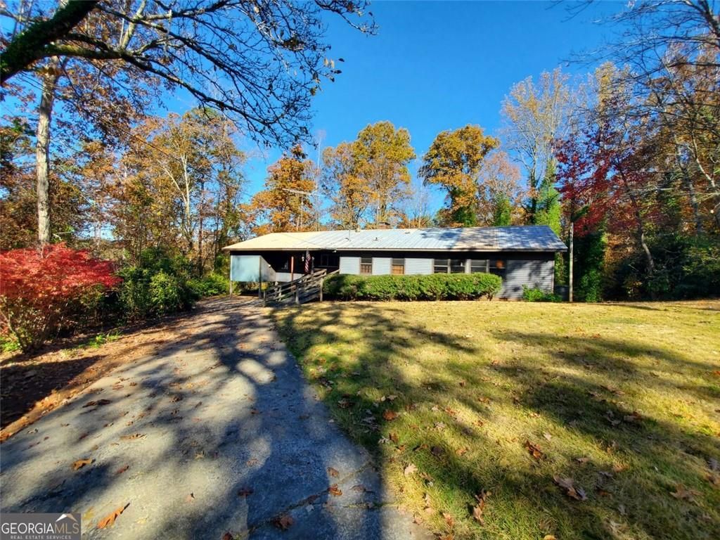1116 CODY Road, Mount Airy, GA 30563