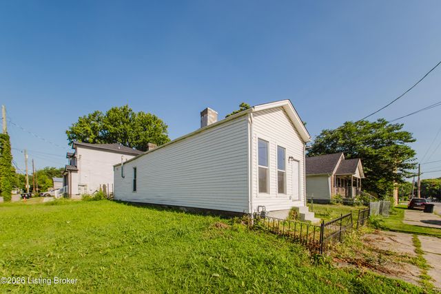112 Dr W. J. Hodge St, Louisville, KY 40203
