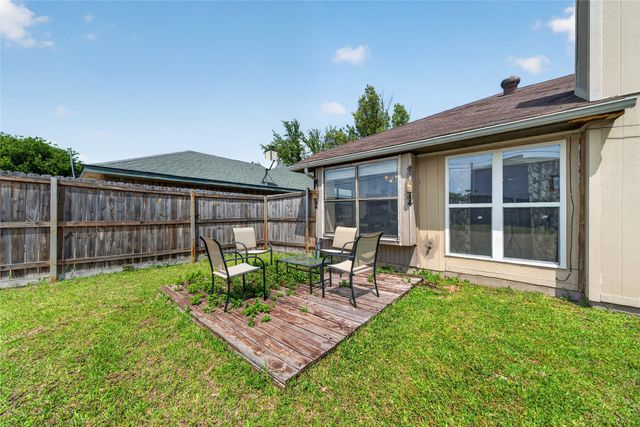 2511 Hollow Bend, Mesquite, TX 75150