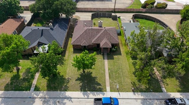 2511 Hollow Bend, Mesquite, TX 75150