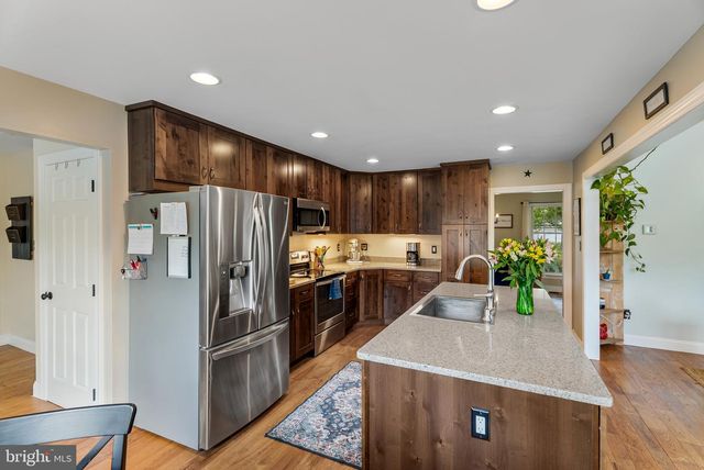 418 CLEAR RIDGE RD, Union Bridge, MD 21791