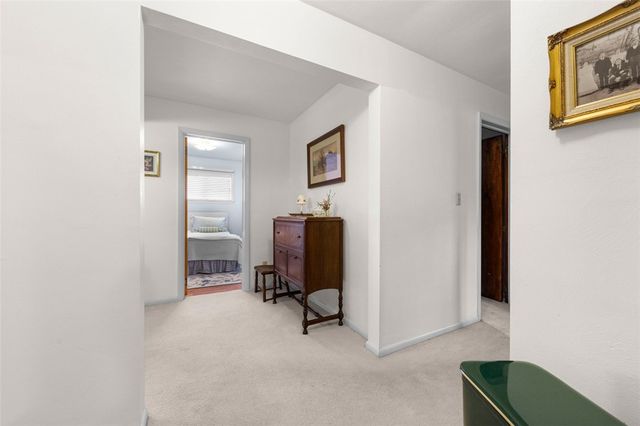602 State Route 130, Level Green, PA 15085