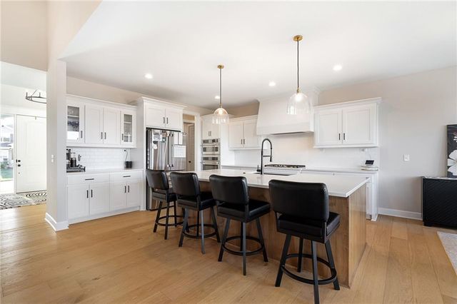 17929 Manor Street, Overland Park, KS 66085