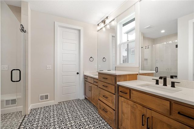 17929 Manor Street, Overland Park, KS 66085