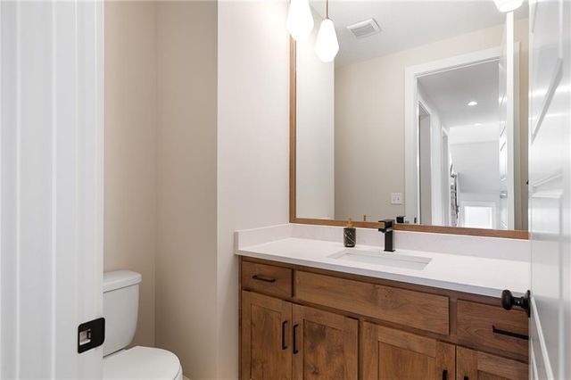 17929 Manor Street, Overland Park, KS 66085