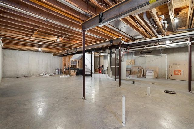 17929 Manor Street, Overland Park, KS 66085