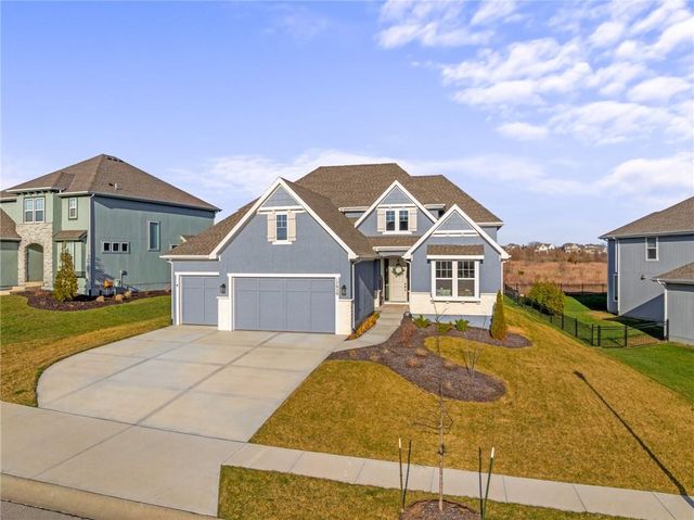 17929 Manor Street, Overland Park, KS 66085