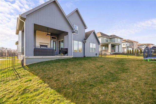 17929 Manor Street, Overland Park, KS 66085