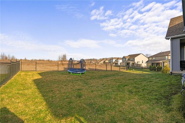 17929 Manor Street, Overland Park, KS 66085