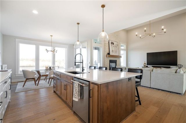 17929 Manor Street, Overland Park, KS 66085