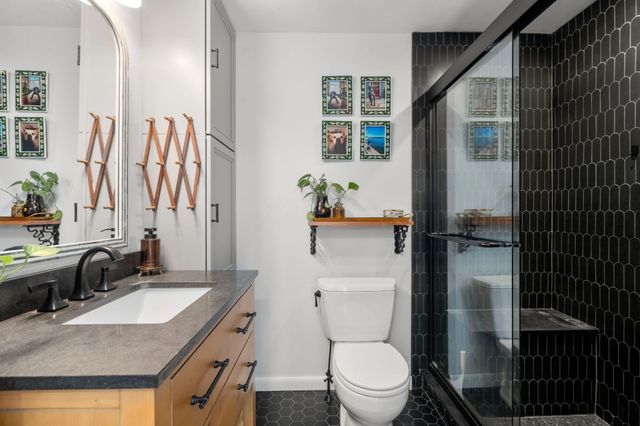 27 Harvard Ave, Methuen, MA 01844