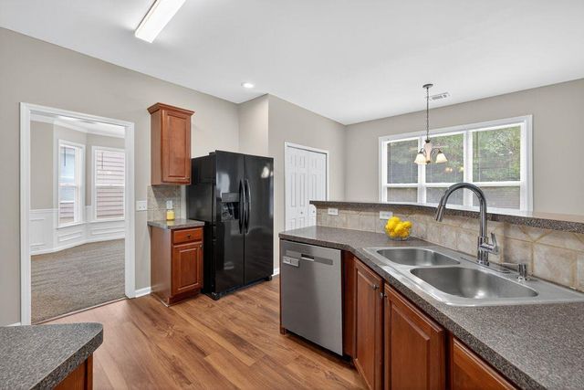 3010 Cooper Woods Drive, Loganville, GA 30052