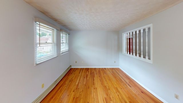 9 Brookdale 2, Worcester, MA 01604