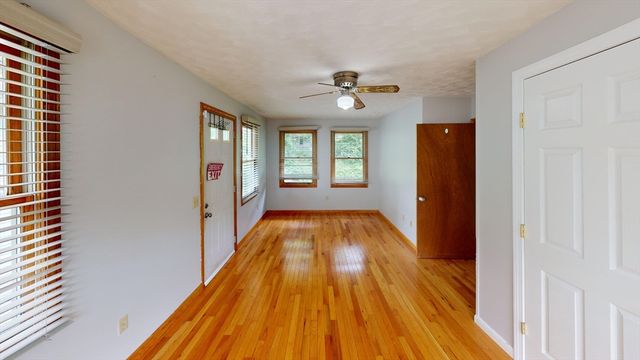 9 Brookdale 2, Worcester, MA 01604