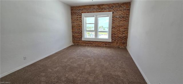 2271 1st ST 15, Fort Myers, FL 33901