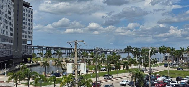 2271 1st ST 15, Fort Myers, FL 33901