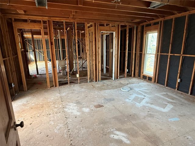 408 W Walnut Street, Decatur, TX 76234