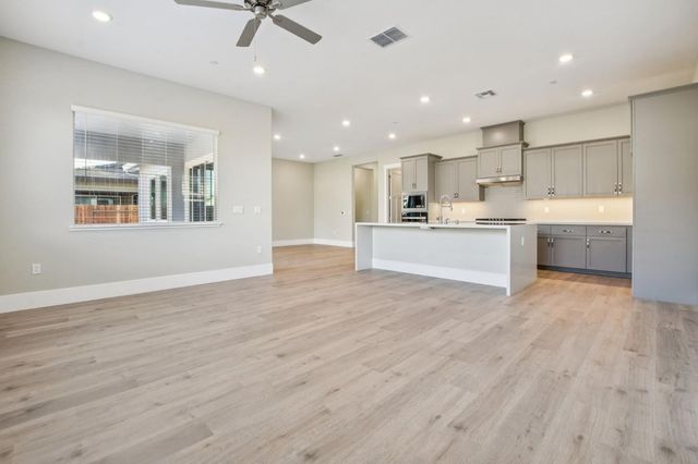 3017 Pocosol Way, Rancho Cordova, CA 95742