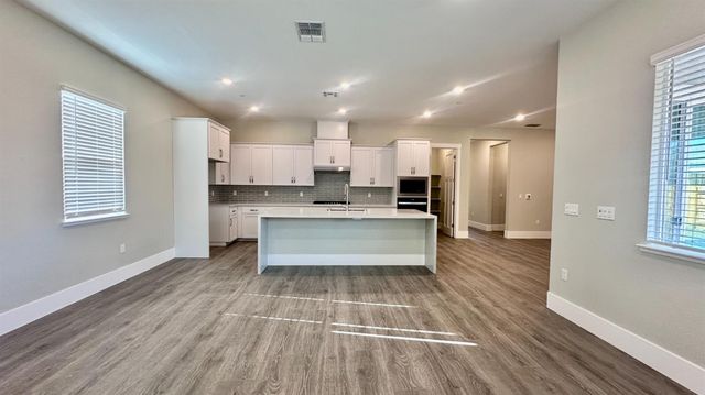 3017 Pocosol Way, Rancho Cordova, CA 95742