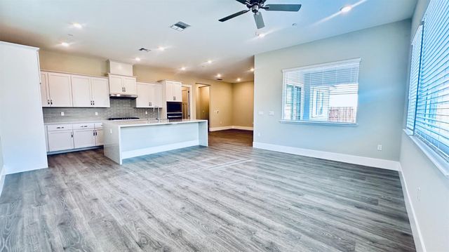 3017 Pocosol Way, Rancho Cordova, CA 95742