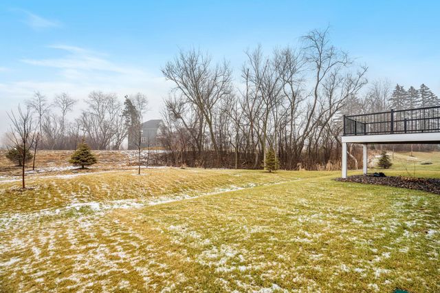 18700 61st Avenue N, Plymouth, MN 55446