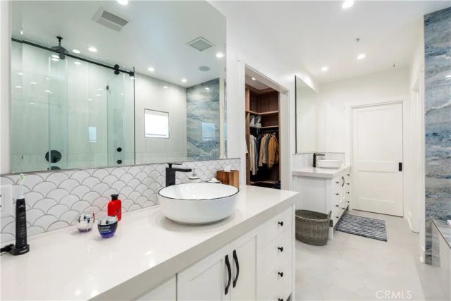 23670 Shirwaun, Apple Valley, CA 92307