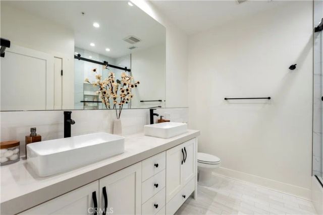 23670 Shirwaun, Apple Valley, CA 92307