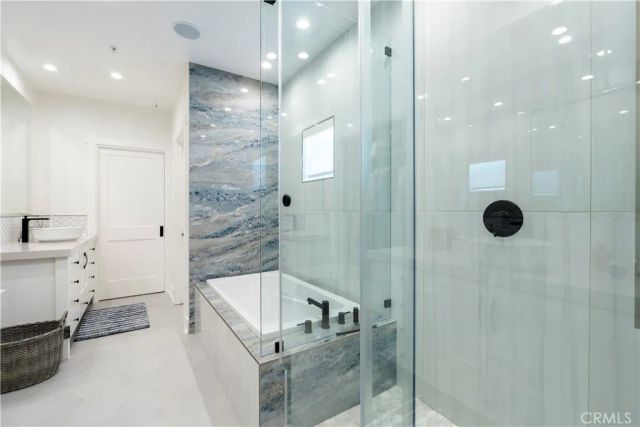 23670 Shirwaun, Apple Valley, CA 92307