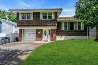 103 Hallberg Ave, Bergenfield Boro, NJ 07621