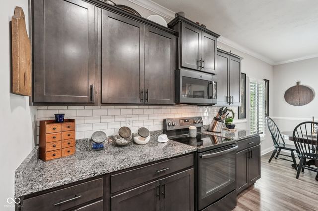 51 Bay Hill Circle, Brownsburg, IN 46112