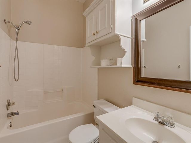 1224 Capitol Drive, Edmond, OK 73003