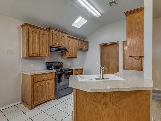 1224 Capitol Drive, Edmond, OK 73003