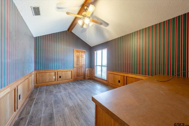 5801 Sheffield Dr, Tyler, TX 75703