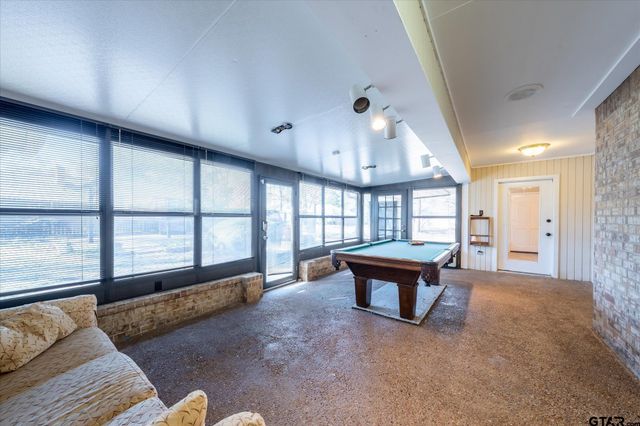 5801 Sheffield Dr, Tyler, TX 75703