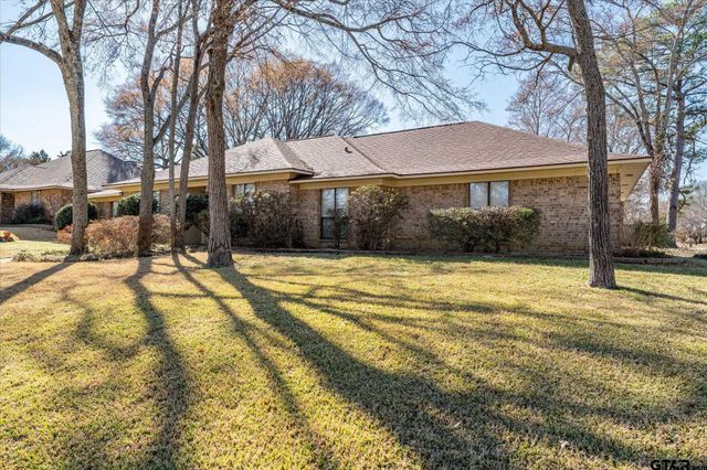 5801 Sheffield Dr, Tyler, TX 75703