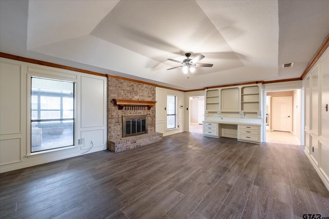 5801 Sheffield Dr, Tyler, TX 75703