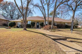 5801 Sheffield Dr, Tyler, TX 75703