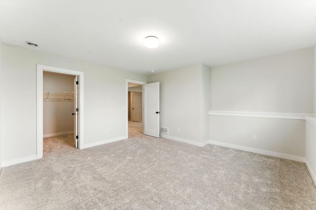 xxx Knightsbridge Ln N, Lake Elmo, MN 55042