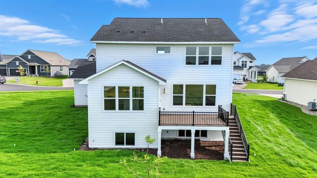 xxx Knightsbridge Ln N, Lake Elmo, MN 55042