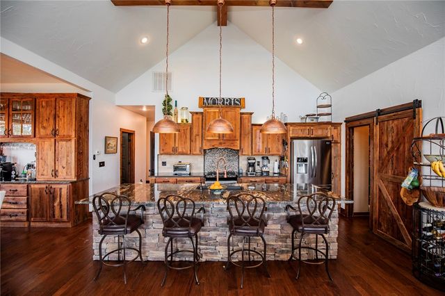 15833 Kedzie Circle, Rogers, AR 72758