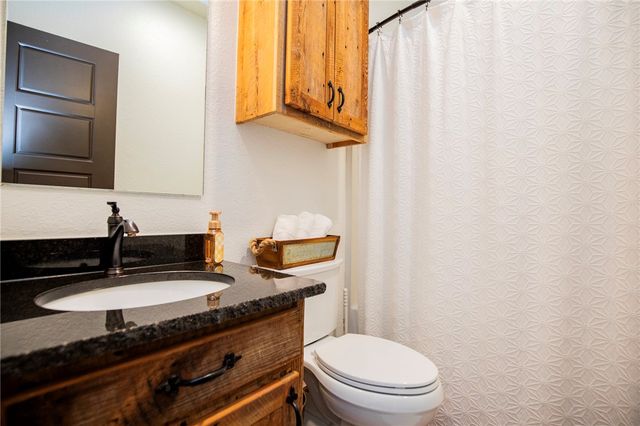 15833 Kedzie Circle, Rogers, AR 72758