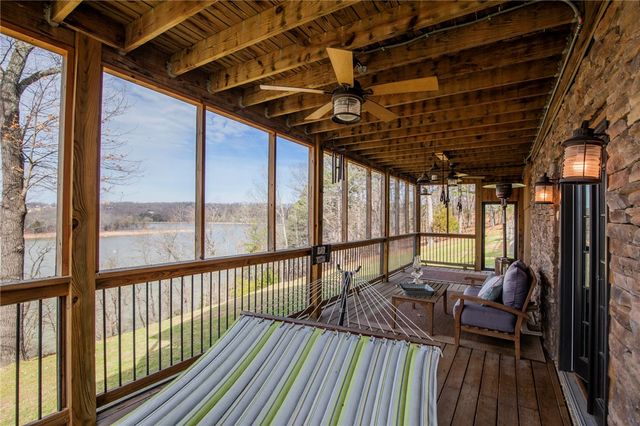 15833 Kedzie Circle, Rogers, AR 72758