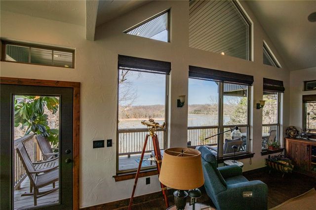 15833 Kedzie Circle, Rogers, AR 72758