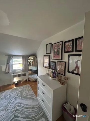 107 Richfield Road, Bridgeport, CT 06606