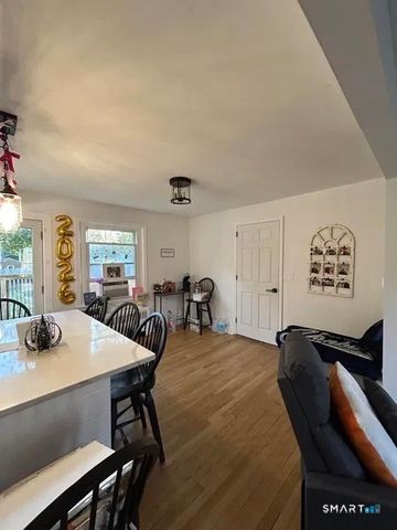 107 Richfield Road, Bridgeport, CT 06606