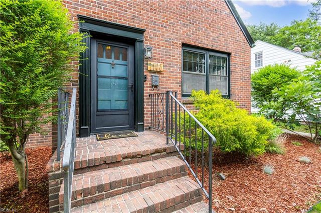 1408 Mallory CT, Norfolk, VA 23507