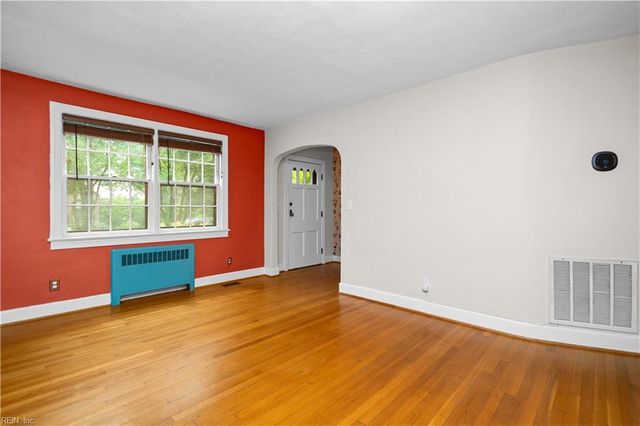 1408 Mallory CT, Norfolk, VA 23507