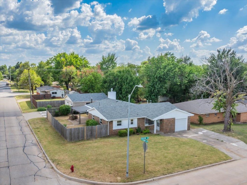 1502 Denison Drive, Norman, OK 73069