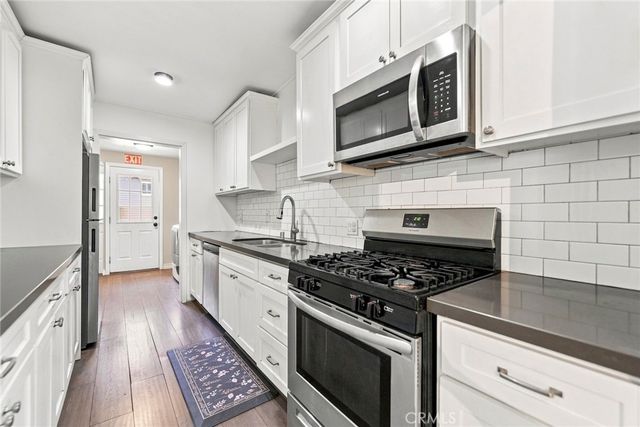 2418 Del Amo Boulevard, Torrance, CA 90501